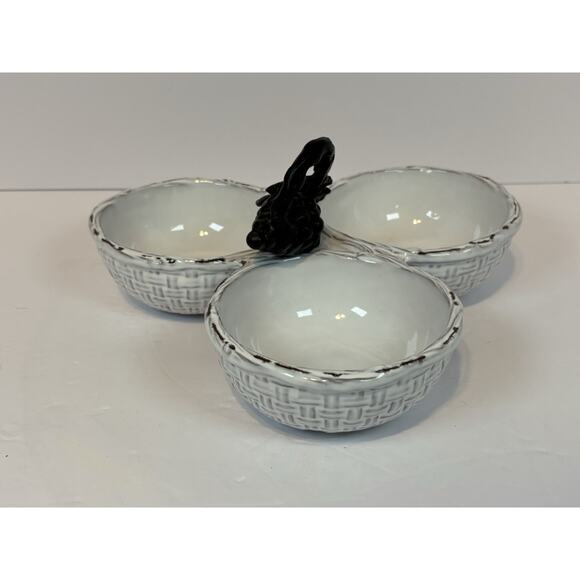 Mud Pie Triple Section Ceramic Basket Weave Serving Bowl with Grape Handle - Picture 5 of 9